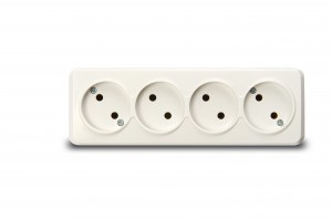 Smartbuy Юпитер роз. ОУ 4 мест. бел. (пласт. осн.) 10A SBE-03w-10-S4-N