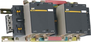 Контактор КТИ-52253 реверс 225А  230В/АС3  IEK
