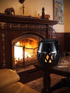 Uniel св-к св/д акк-ный с bluetooth-колонкой, эффект пламени (акк. 1800mAh) ULD-R201 LED/FLAME BLACK