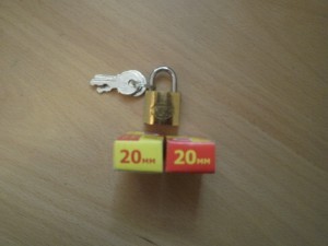 AST 20мм замок навесной, латунь, золотистый G261