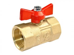 ГАЛЛОП ПРАКТИК Кран шар. для воды 3/4" (вн-вн, г/г) бабочка 103254