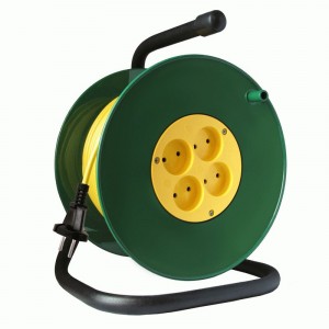 СОЮЗ силовой удлинитель на пласт. катуш. ПВС 2х0.75 4 роз. 30 м 6А 481S-3103