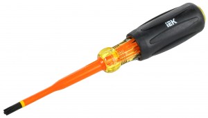 IEK ARMA2L 5 Отвертка диэлектрическая крест. SLIM PZ/SL2х100 Т3, до 1000В A2L5-SC31-T3-ZS-20-100