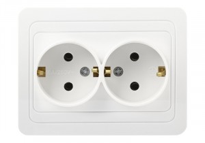 Smartbuy Марс роз. СУ 2-мест. земля 16А белая, керамика  (SBE-02w-16-S2-Z-c)