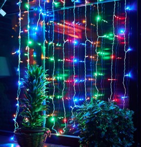 Гирлянда-занавес св/д, 1,5х1,5м, 100 LED, провод прозрачный, ULD-C1515-100/DTA MULTI IP20 Uniel