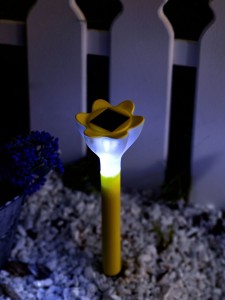 Uniel св-к на солн.батарее 1LED h=30,5см пластик/желтый USL-C-419/PT305 Yellow crocus, в пакете