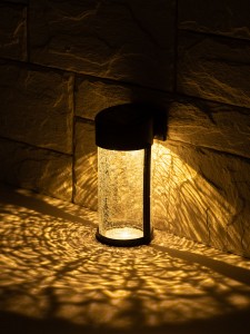 ЭРА св-к на солн.батарее настенный Кракле 100x100x185 IP44 1 LED ERAFS012-15 3909