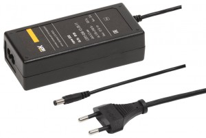 IEK Блок питания для св/д лент 12V 36W сетевая вилка-блок -JacK 5,5 мм IP20 IEK-eco
