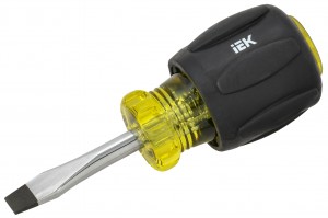 IEK ARMA2L 5 Отвертка шлицевая SL6, 5х38 Т3 A2L5-SC10-T3-SL-65-038