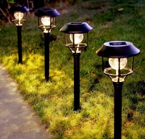 Еврогарант САД св-к на солн.батарее 6LED Лантерн диско белый, h=44см, 2 реж. пластик