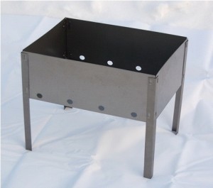 Мангал Эконом 400*250*400 (сталь 0,4мм) в г/карт. Бастион-пром 50049