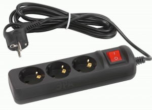 ЭРА сет. удл. ПВС 3x0.75 3 роз. 3 м 10А/2200Вт земля выкл (корп негор PP) UX-3es-3m-B черн РФ 57728