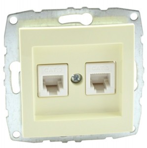 Mono Despina/Larissa мех. роз. комп. СУ 2 мест. (RJ45)  Крем 500-001705-126