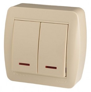 Lezard DEMET выкл. ОУ 2 кл. 10А (инд.) крем (основание PBT, корпус PC) 711-0300-112