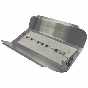 APEYRON Прожектор св/д "строительный" 80W(8000lm) 6500K 6K 170х240х45 220V IP65 05-28