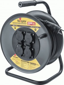 Navigator Силовой удлинитель на катушке NPE-RM-04-50-E-IP44-3х2.5 4 гн. c/з КГ 50м 93899