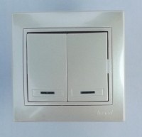 Lezard Мира выкл. СУ 2 кл. 10А (инд.) перламутр (корпус PC) 701-3030-112