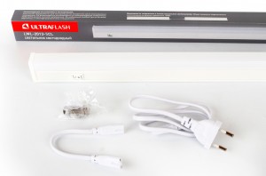 Ultraflash св-к св/д линейный 5W(300lm) 4000K 4K 310x22x37 пластик, выкл. на корп. LWL-2013-05CL