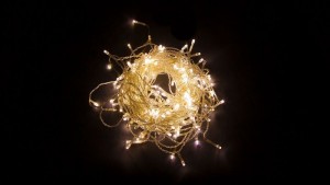 Feron Гирлянда-занавес ул. 240LED 2700K 2*2м, строб эффект, IP44, прозр.3м, соед.5шт, CL20 32336
