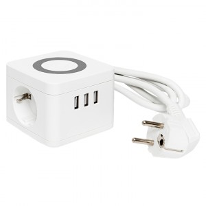 EKF КУБ Удлинитель ПВС 3х1 2 роз. 3USB 2,4А+безпроводное зарядное устройство 1,3 м UBA-CUB-3-WC