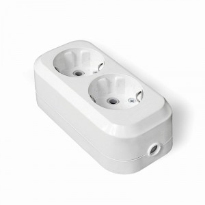 IONICH (UNIVersal) колодка 2 гн. 16А 250В (белая, земля, корп. PS) 1520
