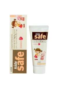 Детская зубная паста со вкусом клубники Kids safe 90 г Lion