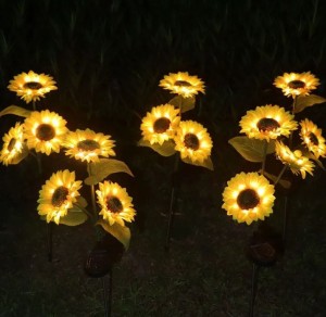 Еврогарант САД св-к на солн.батарее 24LED Подсолнух, h=70см, тепл.белый, пластик