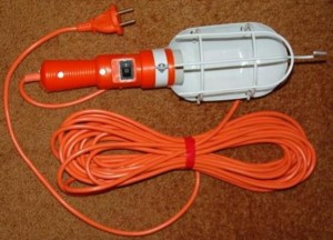 ЛСУ-1 св-к переноска (фонарь) E27 60W 220V (АС) шнур  5м (ПВС) с выкл., для авто (РФ)