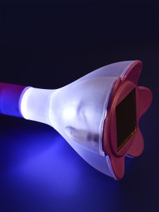 Uniel св-к на солн.батарее 1LED h=30,5см пластик/фиолетовый USL-C-417/PT305 Purple crocus, в пакете