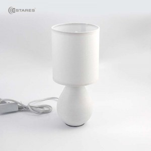 Estares св-к настольный BETA 25W E14 белый 100x120x275 металл/керамика провод 1м с выкл. 220V