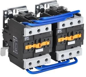 IEK Контактор КМИ-48032 реверс. 80А 400В/АС3 2НО, 2НЗ KKM43-080-400-22-1