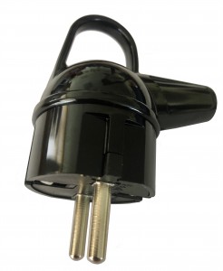 Makel вилка 16А 250В (ABS, угловая, черная, с кольцом, земля) 10038