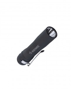 Космос фонарь ручной KOS120B 1xR6(АА) 1св/д 0,5W,25lm,25м,ABS+каучук,чёрный,зажим,ремешок,IP42