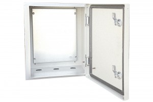 TDM щит (корпус) метал. монт. панель ЩМП-3-0 (650х500х220) IP66 SQ0905-0085
