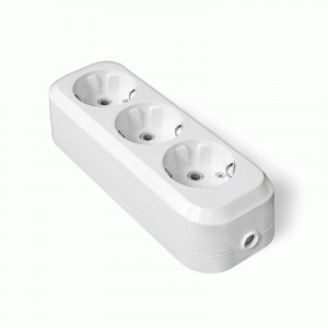IONICH (UNIVersal) колодка 3 гн. 16А 250В (белая, земля, корп. PS) 1521