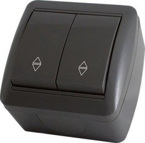 TDM Селигер выкл. ОУ 2 кл. (перекл.) проходной IP44 10А графит (10!) SQ1818-0312
